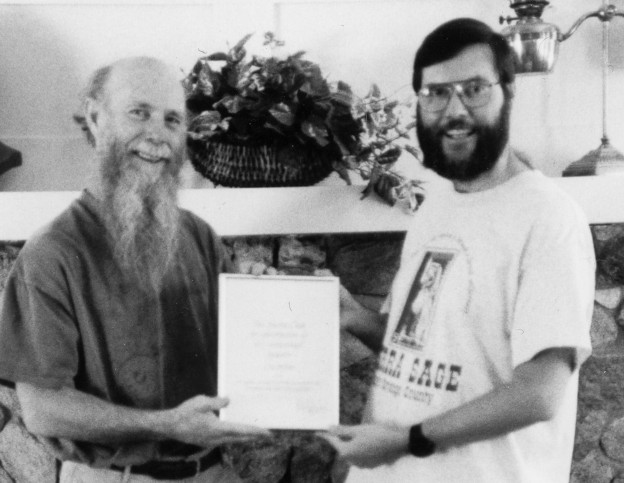 Lee Stetson presented a special achievement award from the Sierra Club by John Muir Exhibit volunteer webmaster Harold Wood, 2003